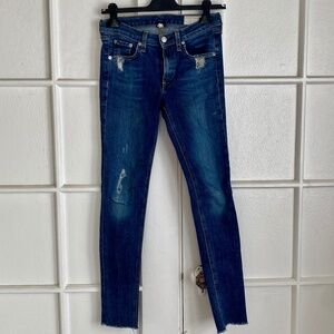 Women's Rag & Bone Skinny jean Size 27